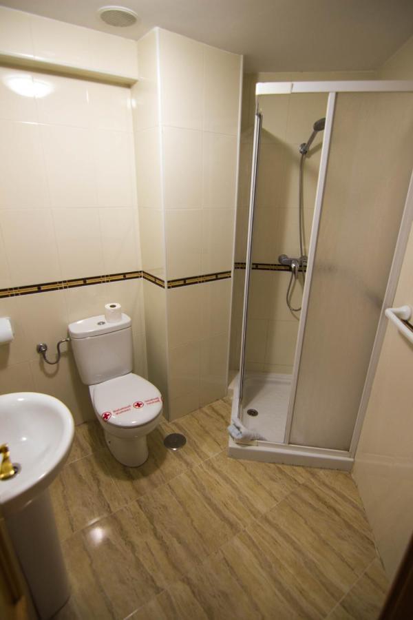 Puerta Del Sol Trm Only Adults Aparts Torremolinos Exterior foto